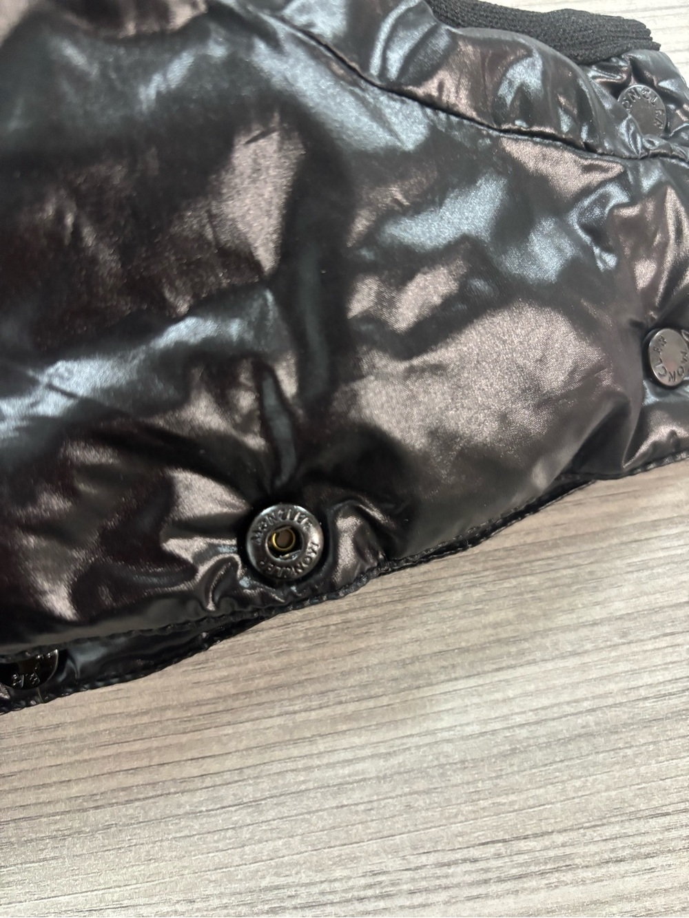 Moncler puffer - Picture 10 of 10